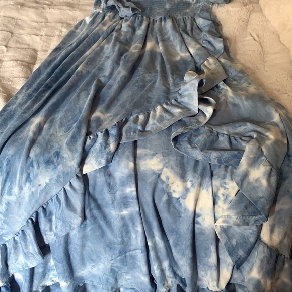 Vine and valley blue tie dye long maxi dress. Sleeveless. Size XL - Picture 9 of 13
